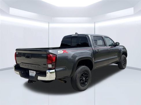 Used 2023 Toyota Tacoma SR5 RWD image 5