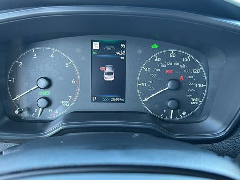 Used 2025 Toyota Corolla LE FWD image 21