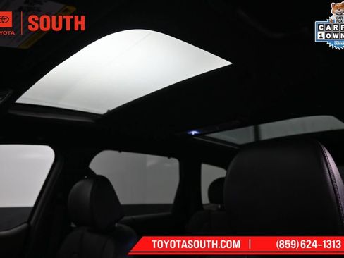 Used 2024 Kia Telluride SX X-Pro AWD/4WD image 25