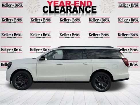 New 2025 Ford Expedition Max Platinum w/ Stealth Performance Package image 4