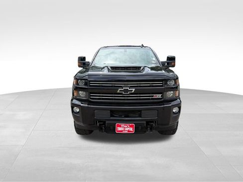 Used 2018 Chevrolet Silverado 2500 LTZ w/ Midnight Edition AWD/4WD image 8