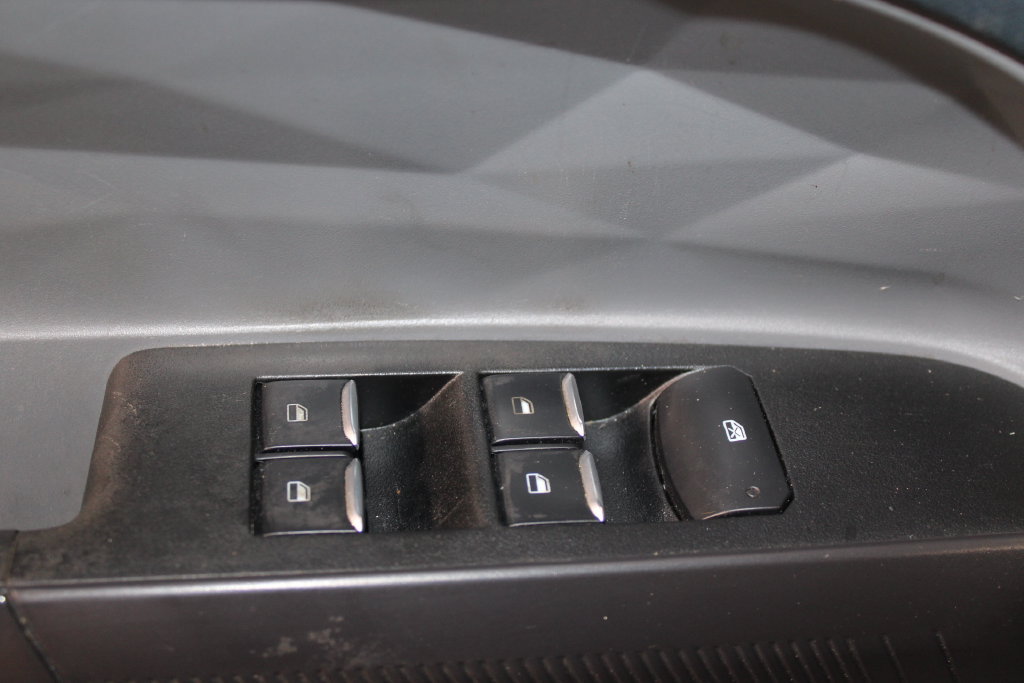 Used 2024 Ford Maverick XL FWD image 40