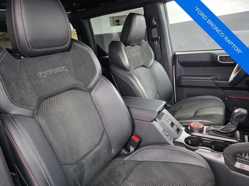 Used 2024 Ford Bronco Raptor w/ Interior Carbon Fiber Pack 6 AWD/4WD image 28