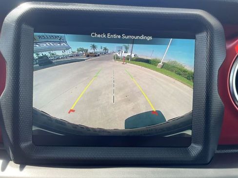 Used 2021 Jeep Wrangler Unlimited Rubicon image 15