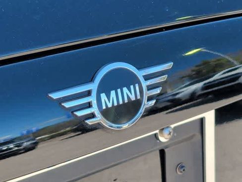 Used 2020 MINI Cooper 2-Door Hardtop image 11