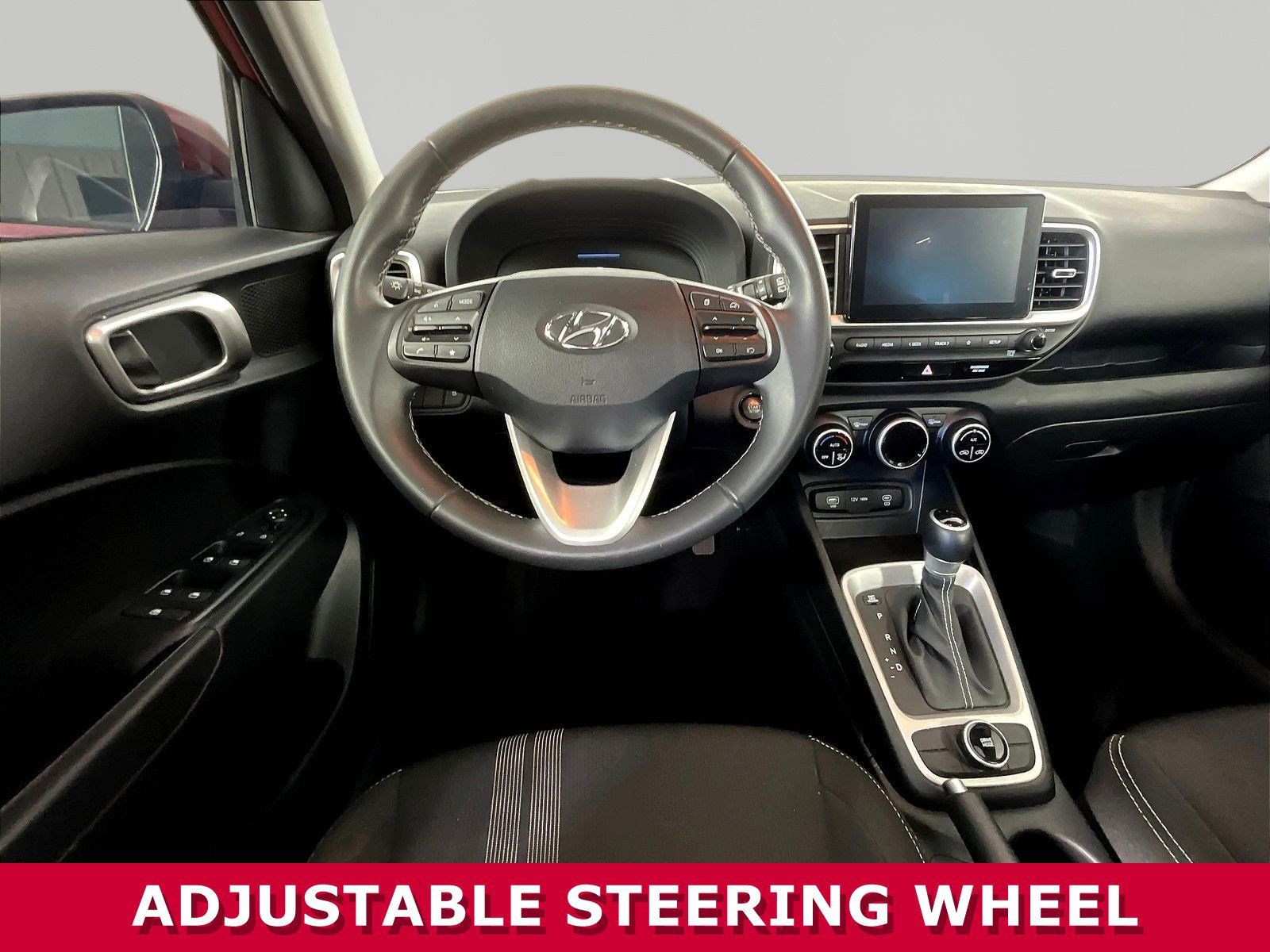 Used 2025 Hyundai Venue SEL FWD image 8