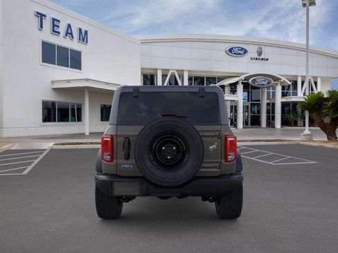 New 2026 Ford Bronco Big Bend w/ Black Diamond Package image 5