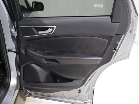 Used 2024 Ford Edge ST-Line AWD/4WD image 20