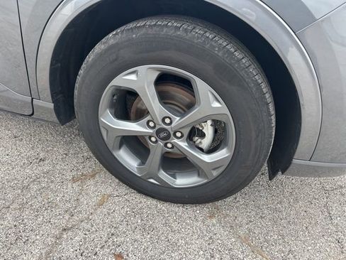 Used 2024 Ford Escape ST-Line Select w/ Tech Pack #2 image 12