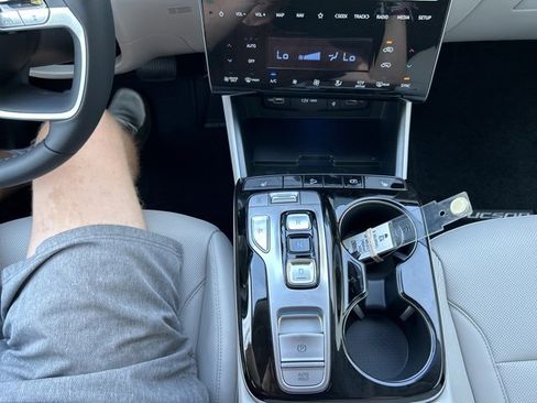 New 2024 Hyundai Tucson SEL image 29