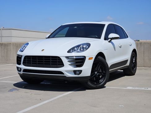 Used 2018 Porsche Macan image 1