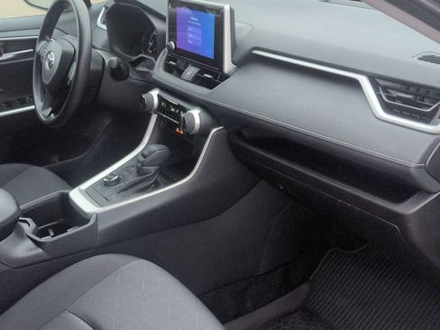 Certified 2024 Toyota RAV4 XLE image 27