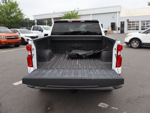 Used 2023 Chevrolet Silverado 1500 LTZ AWD/4WD image 13