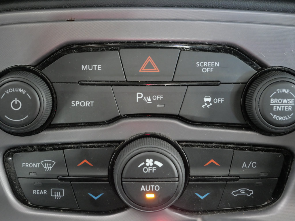 Used 2023 Dodge Challenger GT RWD image 19