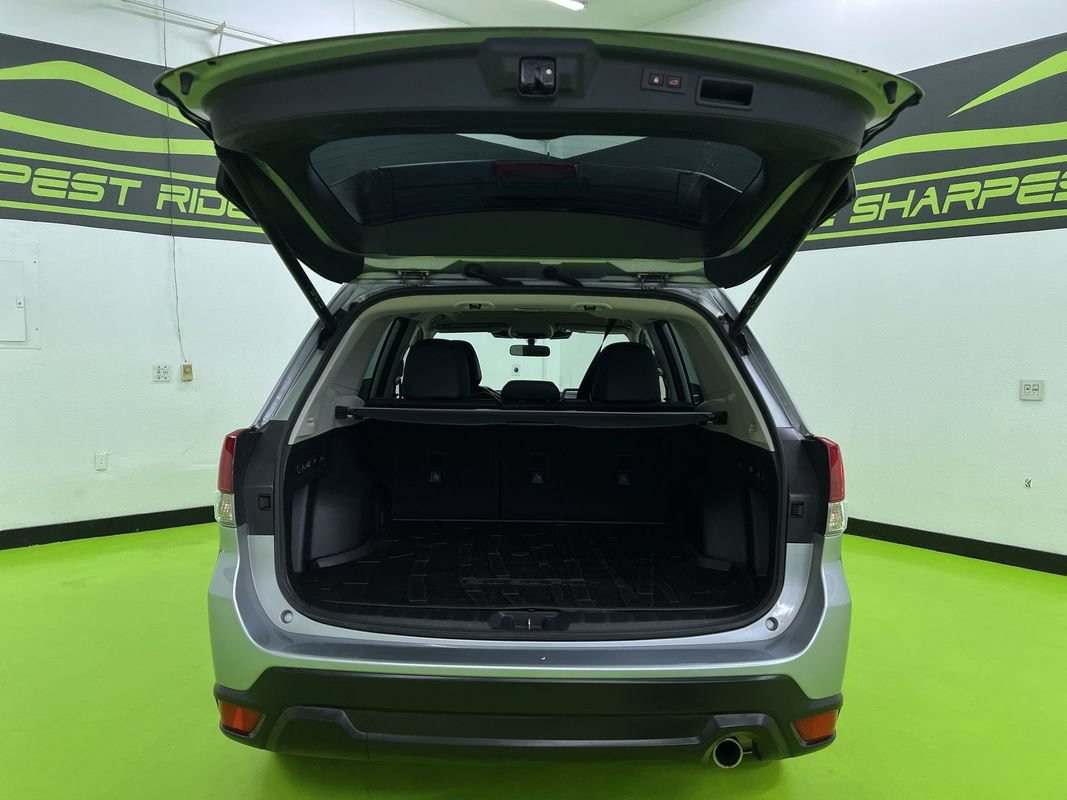 Used 2023 Subaru Forester Limited AWD/4WD image 9
