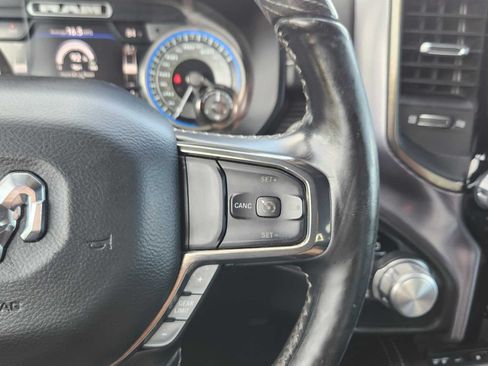Used 2019 RAM 1500 Limited AWD/4WD image 17