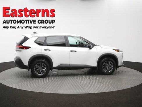 Used 2023 Nissan Rogue S AWD/4WD image 45