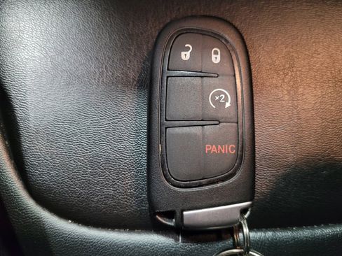 Used 2021 Jeep Cherokee Trailhawk w/ Trailer Tow Group image 32