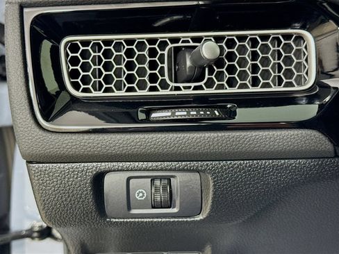 Used 2024 Honda Civic Sport image 10