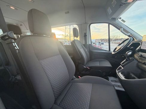 Used 2022 Ford Transit 350 XLT image 14