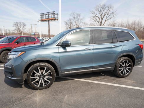 Certified 2022 Honda Pilot Elite image 3