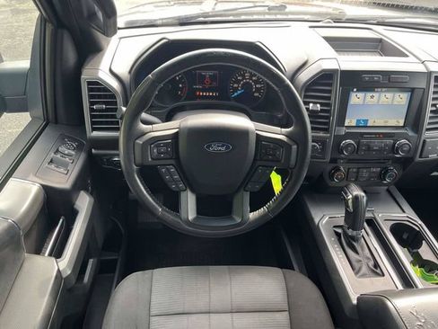 Used 2017 Ford F150 XLT w/ Equipment Group 302A Luxury AWD/4WD image 16