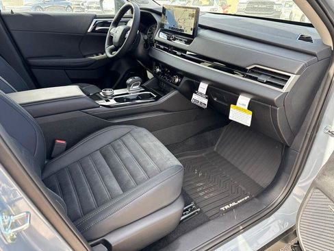 New 2026 Mitsubishi Outlander AWD image 26