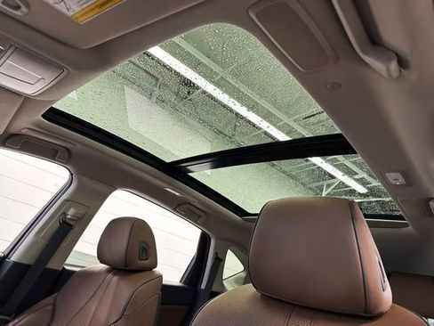 Used 2023 Acura RDX AWD w/ Advance Package image 5