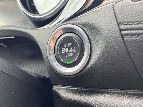 Used 2023 Buick Encore GX Select w/ Safety Package II AWD/4WD image 30