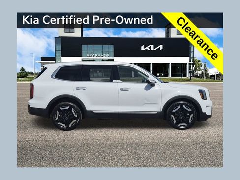 Used 2023 Kia Telluride S w/ S Sunroof Package AWD/4WD image 1