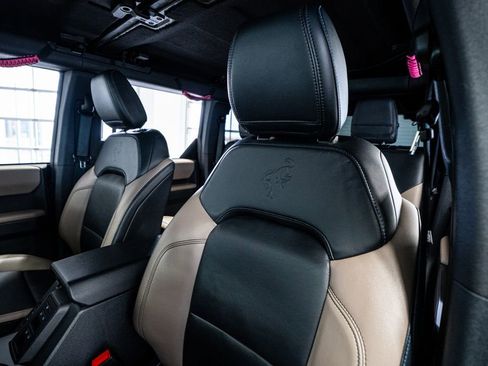 Used 2022 Ford Bronco Wildtrak image 33