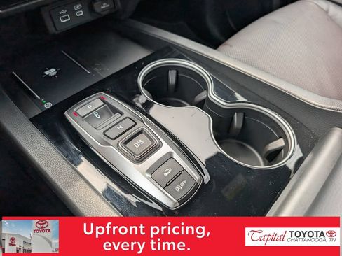 Used 2025 Honda Ridgeline Black Edition image 23