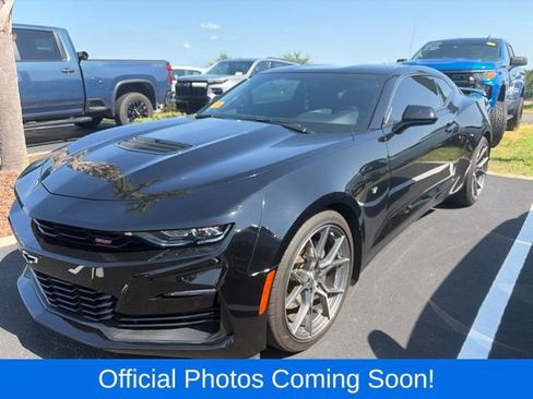 Used 2019 Chevrolet Camaro SS RWD image 2