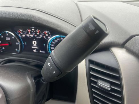 Used 2017 GMC Yukon Denali w/ Open Road Package AWD/4WD image 21