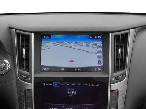 Used 2017 INFINITI Q50 Signature Edition w/ All Weather Package (L93) AWD/4WD image 20