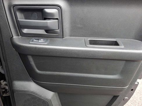 Used 2019 RAM 1500 Tradesman w/ Tradesman SXT Package image 14