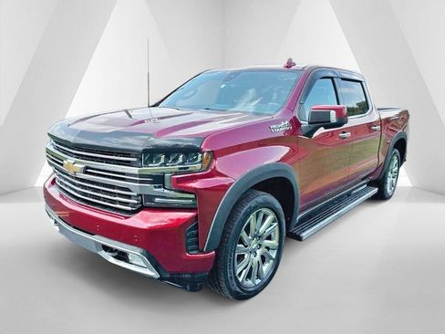Used 2019 Chevrolet Silverado 1500 High Country w/ High Country Premium Package AWD/4WD image 3