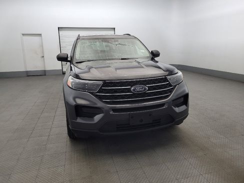 Used 2020 Ford Explorer XLT w/ Comfort Package image 14