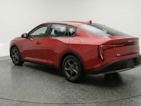 Used 2025 Kia K4 LXS image 6