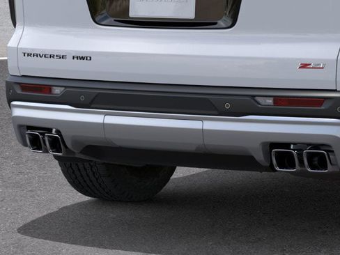 New 2026 Chevrolet Traverse Z71 w/ Enhanced Driving Package image 38