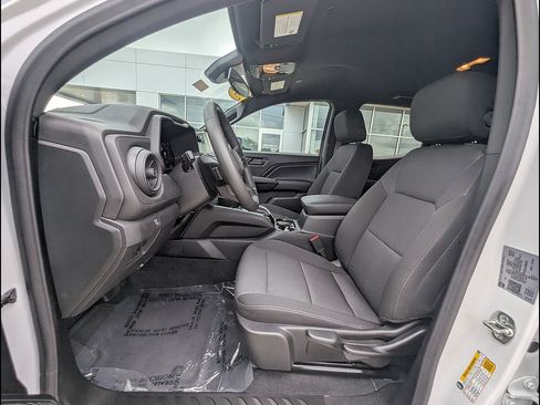 Used 2024 Chevrolet Colorado Trail Boss w/ Advanced Trailering Package AWD/4WD image 20