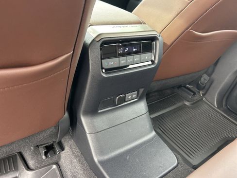 Used 2025 Toyota Land Cruiser image 16