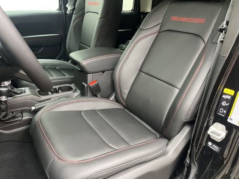 New 2026 Jeep Gladiator Rubicon image 8