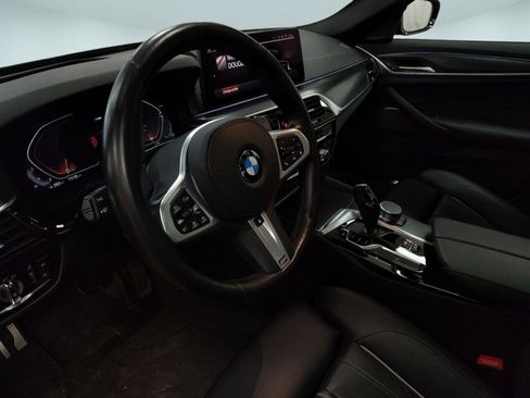 Used 2022 BMW 540i xDrive w/ M Sport Package image 4