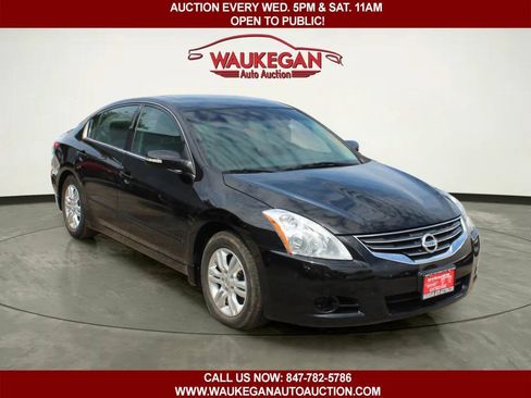 Used 2010 Nissan Altima 2.5 SL w/ SL Pkg FWD image 3