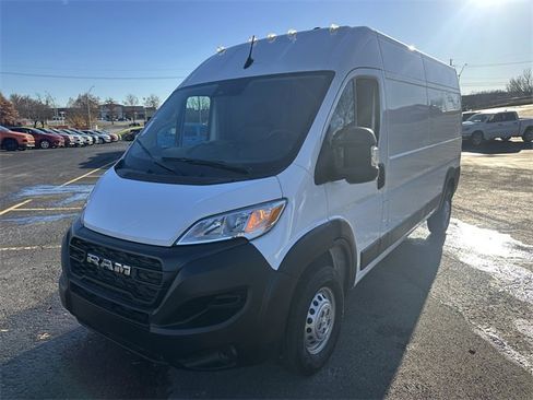 Used 2025 RAM ProMaster 2500 image 2