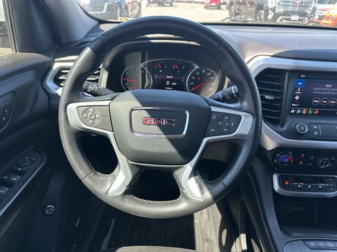 Used 2020 GMC Acadia SLT AWD/4WD image 25
