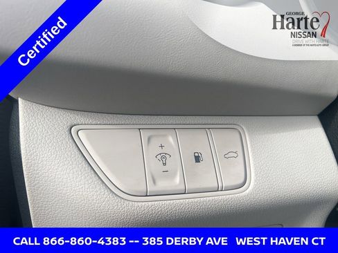 Used 2024 Genesis G70 2.5T image 47