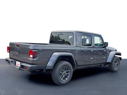 New 2025 Jeep Gladiator Sport image 7