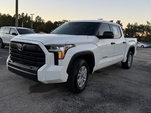 Used 2024 Toyota Tundra SR5 image 3